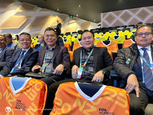 Chủ tịch VFF gặp gỡ lãnh đạo liên đoàn bóng đá Bỉ, Đức và Hà Lan - Ảnh 2.