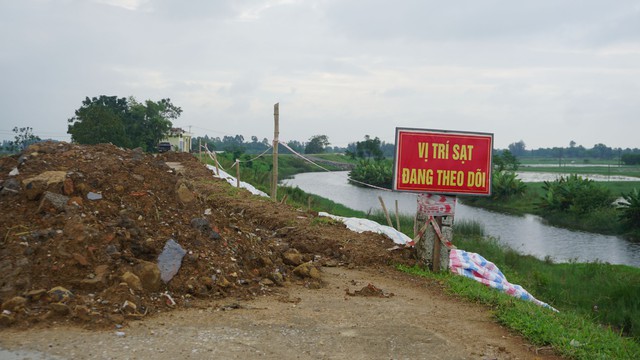 Thanh Hóa: Khẩn cấp sửa đê sông Mã để đảm bảo an toàn tính mạng 29.000 dân - Ảnh 1.