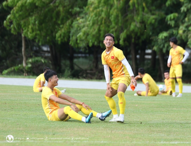Đội trưởng Văn Chuẩn tự tin: 'U.23 Việt Nam sẽ lọt vào chung kết' - Ảnh 4.