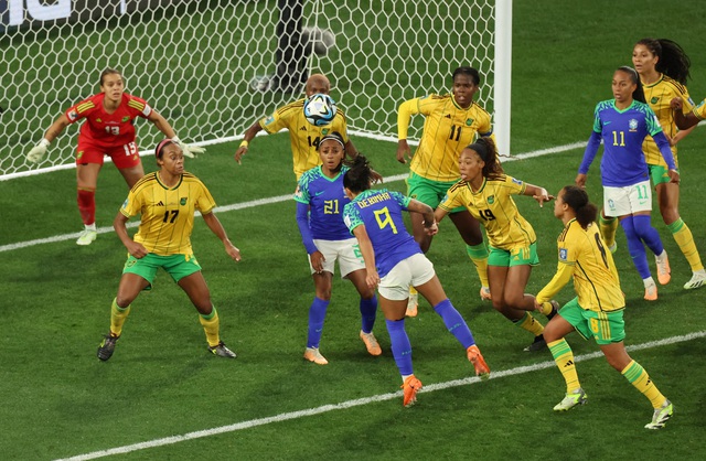Bất lực trước Jamaica, đội tuyển nữ Brazil bị loại khỏi World Cup nữ 2023 - Ảnh 3.