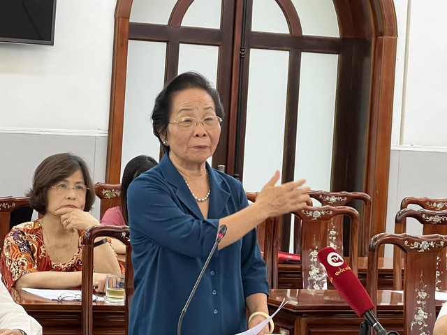 Bà Nguyễn Thị Doan: Lương thế này thì nhà giáo không đủ điều kiện theo nghề đâu   - Ảnh 1.