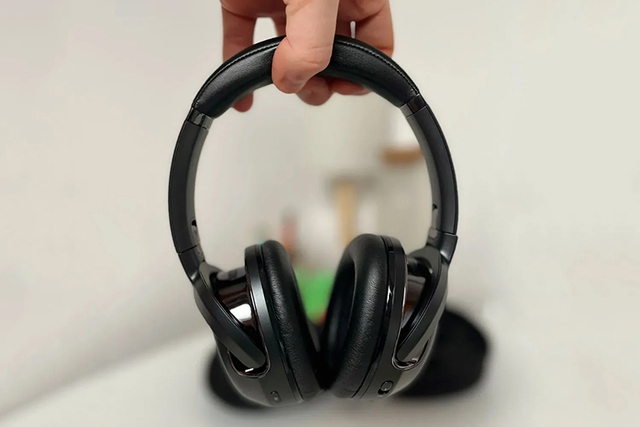 Trải nghiệm tai nghe over-ear JBL Tour One M2 - Ảnh 3. Trải nghiệm tai nghe over-ear JBL Tour One M2 - Ảnh 3.