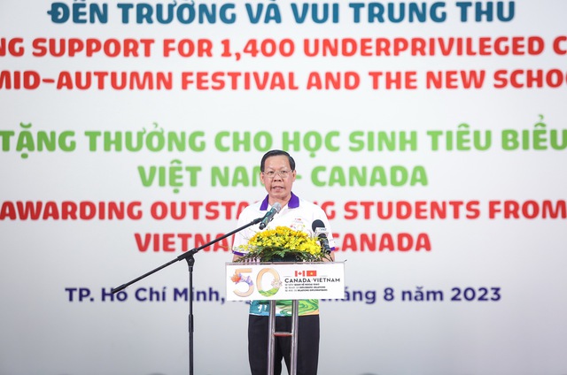 Ngày hội trẻ em Việt Nam-Canada vui Tết Trung thu, chuẩn bị tựu trường - Ảnh 5.