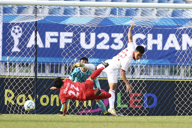 U.23 Việt Nam - U.23 Lào: 4-1: Thắng đậm nhưng chưa hoàn hảo - Ảnh 1.