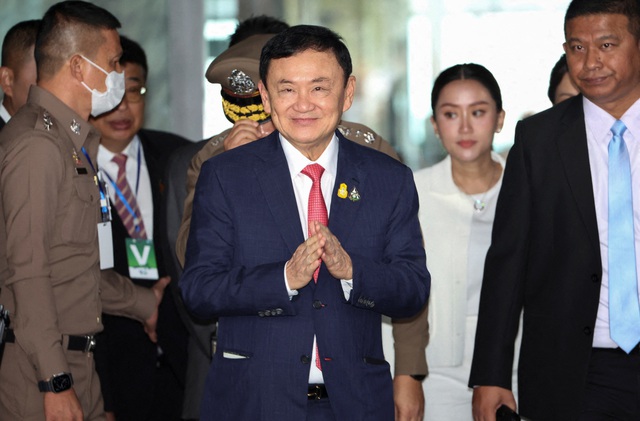 Ông Thaksin đã về đến Bangkok, tiếp nhận 'quy trình pháp lý' - Ảnh 1.