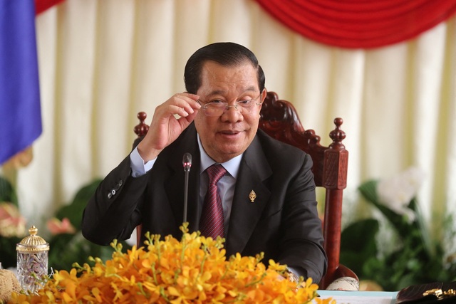 Ông Hun Sen nói sẽ chép sử và đi dạy sau khi mãn nhiệm - Ảnh 1.