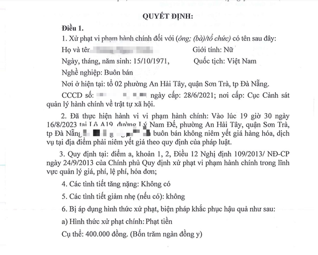 Bán nước mía, giữ xe không niêm yết giá, thu quá quy định, bị phạt 400.000 đồng - Ảnh 1.