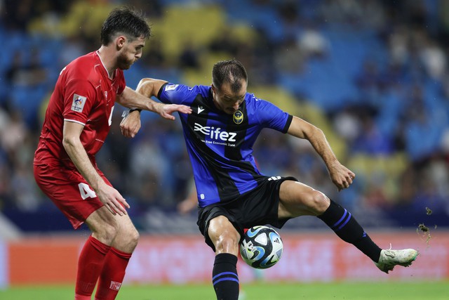 Play-off AFC Champions League HLV CLB Hải Phòng: 'Tôi rất hài lòng về tinh thần đội bóng' - Ảnh 2.