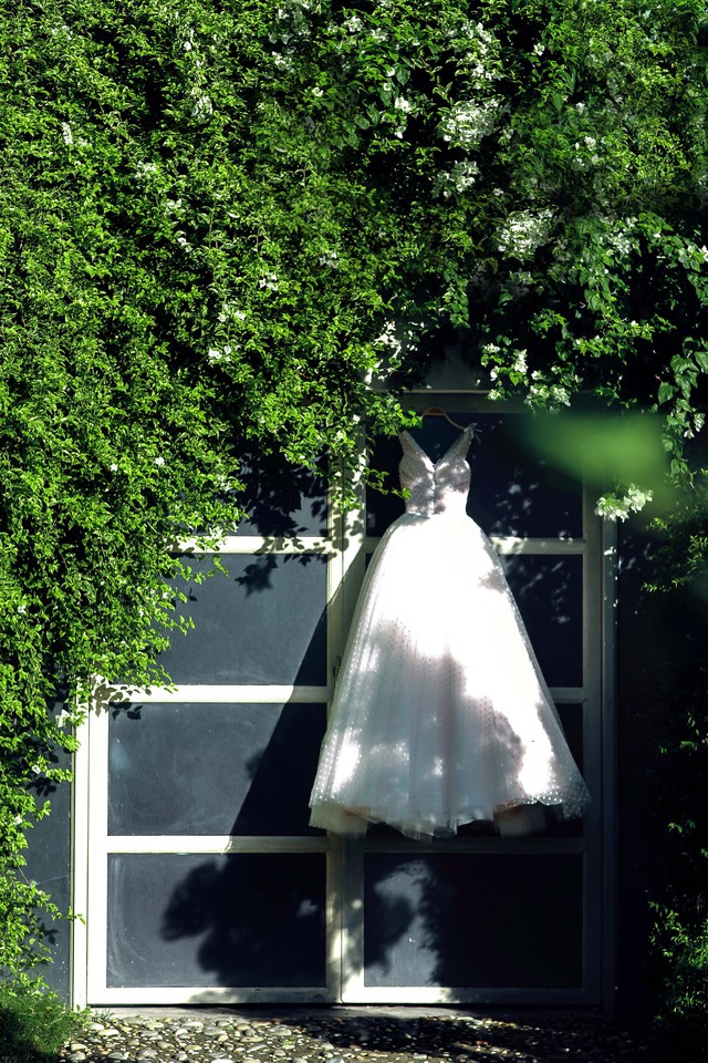 Váy cưới cô dâu 2023, thời thượng và hoàn hảo cho nhiều phong cách khác nhau - Ảnh 3.
