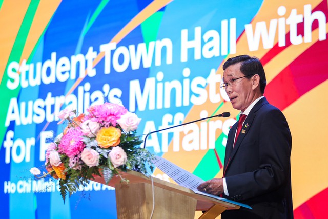 Ngoại trưởng Úc chia sẻ tầm nhìn tương lai với sinh viên Việt Nam - Ảnh 2.