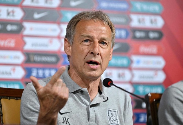 Trước khi gặp đội tuyển Việt Nam, HLV Klinsmann của Hàn Quốc sang châu Âu gom quân - Ảnh 2.