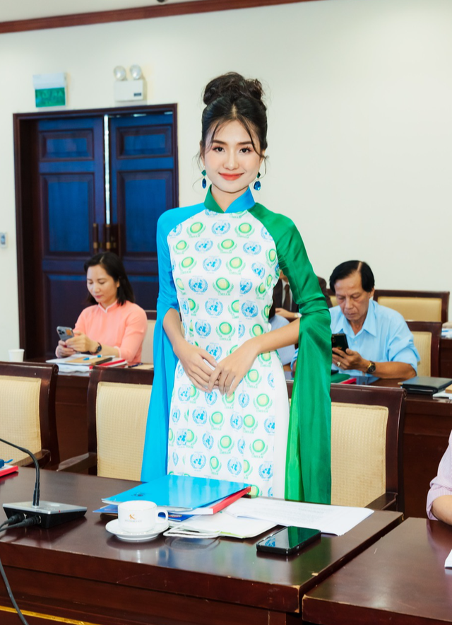 Hoa hậu Thanh Hà: Người nổi tiếng cần được yêu cầu tích cực bảo vệ môi trường - Ảnh 3.