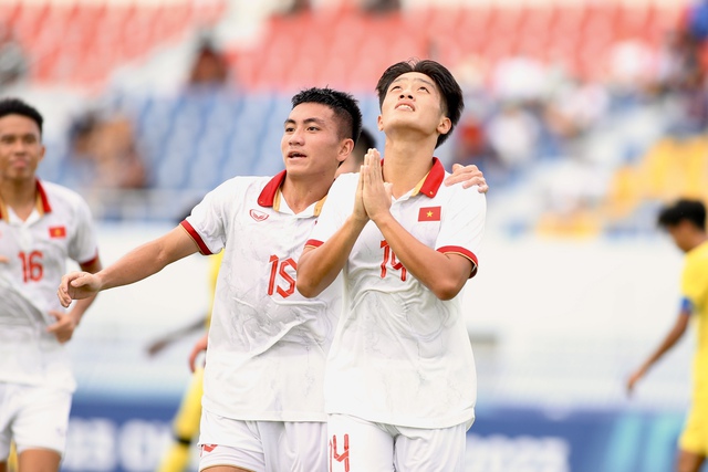 Đè bẹp U.23 Malaysia, U.23 Việt Nam giành vé vào chung kết Đông Nam Á - Ảnh 5.
