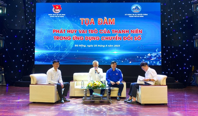 Tuổi trẻ Đà Nẵng sôi động với Festival Thanh niên tiên phong chuyển đổi số  - Ảnh 1.