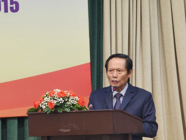 Quyền luật sư gặp, hỏi người bị buộc tội đang bị 'khống chế'? - Ảnh 1. Quyền luật sư gặp, hỏi người bị buộc tội đang bị 'khống chế'? - Ảnh 1.