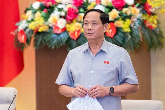 'Tôi khuyên Tổng liên đoàn Lao động không nên ôm nhà ở xã hội' - Ảnh 2. 'Tôi khuyên Tổng liên đoàn Lao động không nên ôm nhà ở xã hội' - Ảnh 2.