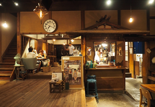Khám phá 4 quán cà phê hoài cổ nhất Tokyo nằm trong các tòa nhà di sản - Ảnh 2.