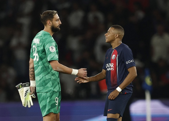 Mbappe lập cú đúp giúp PSG thắng trận đầu tiên tại Ligue 1 - Ảnh 3.