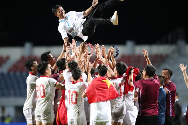 U.23 Việt Nam bảo vệ thành công chức vô địch Đông Nam Á - Ảnh 1.