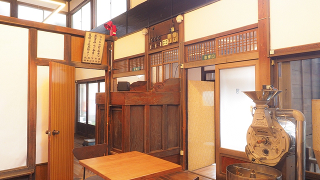 Khám phá 4 quán cà phê hoài cổ nhất Tokyo nằm trong các tòa nhà di sản - Ảnh 10.