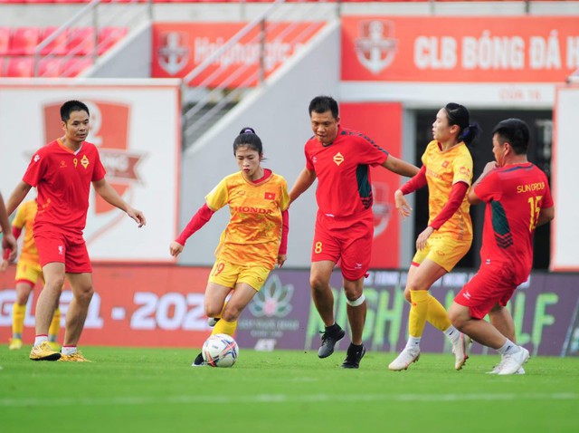 Đội tuyển nữ Việt Nam thắng trận giao hữu đầu tiên ở Hải Phòng  - Ảnh 3.