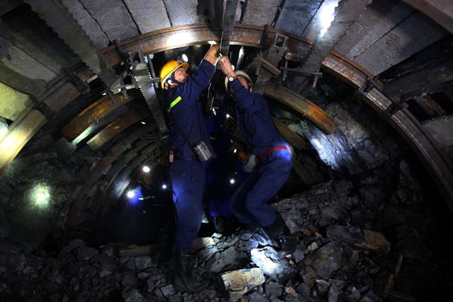 Sập lò tại Quảng Ninh khiến 4 công nhân mỏ thiệt mạng  - Ảnh 2.