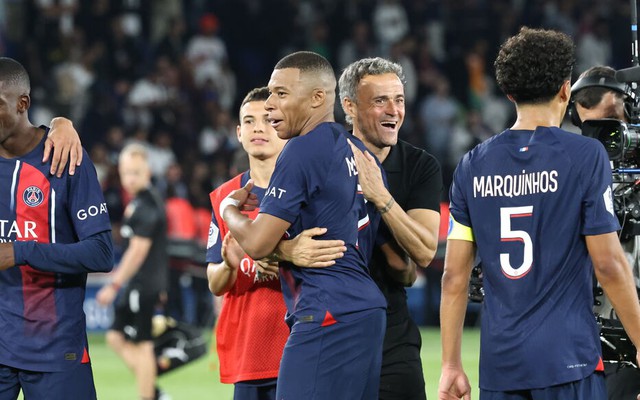 Mbappe lập cú đúp giúp PSG thắng trận đầu tiên tại Ligue 1 - Ảnh 4.