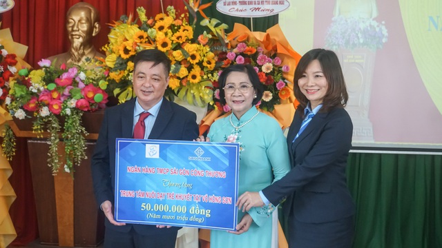 Hỗ trợ Trung tâm nuôi dạy trẻ khuyết tật Võ Hồng Sơn 1,5 tỉ đồng - Ảnh 7. Hỗ trợ Trung tâm nuôi dạy trẻ khuyết tật Võ Hồng Sơn 1,5 tỉ đồng - Ảnh 7.