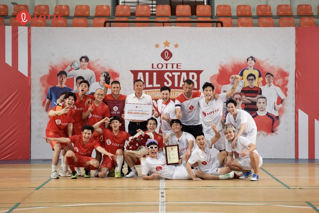 Sau 'Cầu thủ nhí', Tập đoàn LOTTE ra mắt show bóng đá Futsal Allstar Challenge  - Ảnh 2.