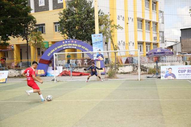 TCP Việt Nam: ‘Tiếp năng lượng tích cực để công nhân nuôi dưỡng đam mê bóng đá’ - Ảnh 3.