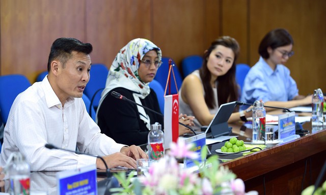 Anh Bùi Quang Huy tiếp đoàn đại biểu Hội đồng Thanh niên Quốc gia Singapore  - Ảnh 3.
