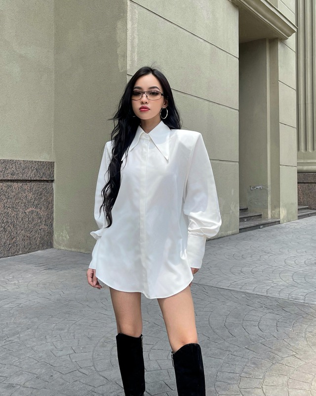 Hội mặc đẹp luôn diện những mẫu sơ mi này, nàng sắm theo là style thăng hạng - Ảnh 7. Hội mặc đẹp luôn diện những mẫu sơ mi này, nàng sắm theo là style thăng hạng - Ảnh 7.