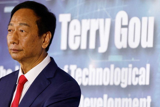 Tỉ phú Terry Gou sáng lập Foxconn tranh cử chức lãnh đạo Đài Loan - Ảnh 1.