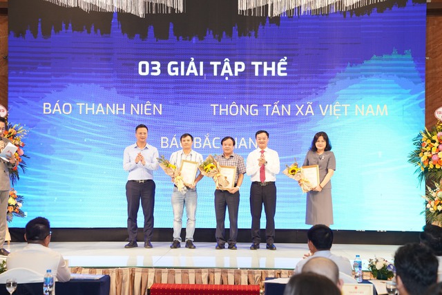 Báo Thanh Niên được giải Nhì báo chí ngành giao thông - Ảnh 3.