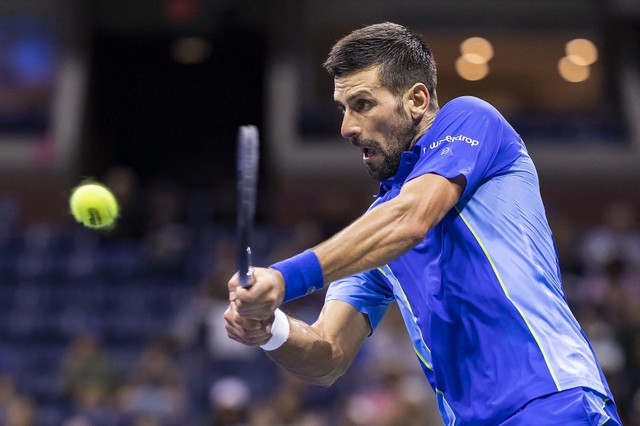 Djokovic dễ dàng giành lại ngôi số 1 thế giới của Alcaraz - Ảnh 1.