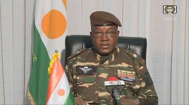 Tướng lãnh đạo chính quyền quân sự Niger tuyên bố rắn, Mỹ có động thái mới - Ảnh 1.