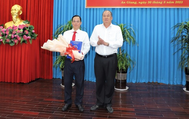 Ông Thái Minh Hiển được bổ nhiệm làm Giám đốc Sở Tài nguyên Môi trường - Ảnh 2.
