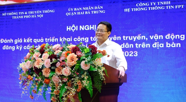 Giám đốc Sở TT-TT Hà Nội - ông Nguyễn Việt Hùng nhấn mạnh quận Hai Bà Trưng sẽ là điển hình để nhân rộng ra các địa phương khác triển khai thực hiện cung cấp chữ ký số cho người dân.