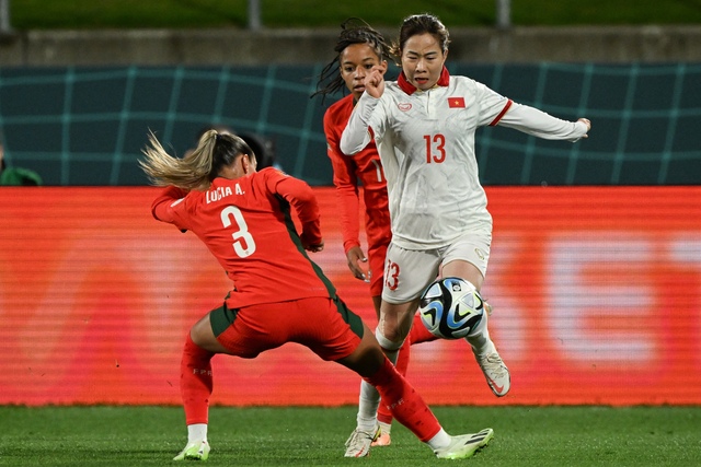 HLV Mai Đức Chung: 'Chỉ mong cầu thủ nữ Việt Nam không chuột rút ở World Cup' - Ảnh 7.