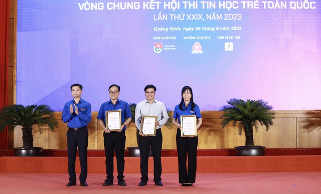 Anh Nguyễn Minh Triết: 'Hội thi Tin học trẻ toàn quốc là một sân chơi bổ ích' - Ảnh 4.