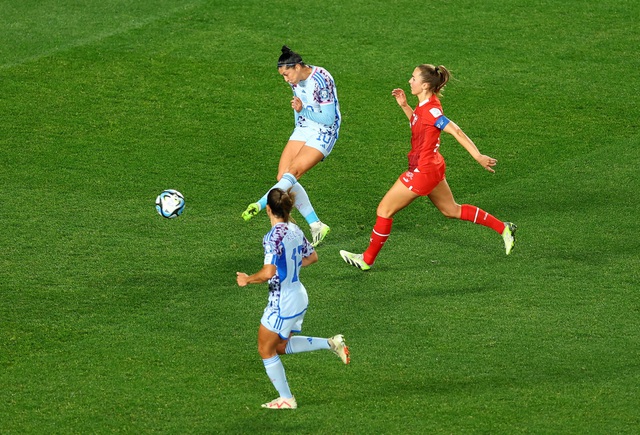 Thắng áp đảo Thụy Sĩ, đội tuyển nữ Tây Ban Nha vào tứ kết World Cup 2023 - Ảnh 5.