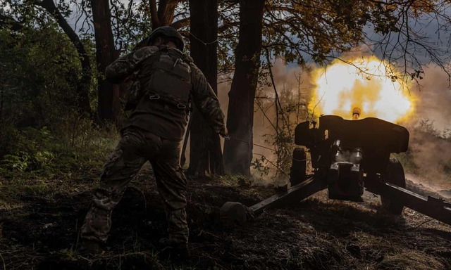Chiến sự đến tối 5.8: Bakhmut ‘cực kỳ khốc liệt’, Ukraine đột phá chiến tuyến phía nam - Ảnh 1.