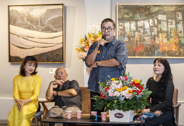 Bất ngờ với 'Giao hòa – thu 2023' của họa sĩ Bùi Việt Dũng, Phạm Tô Chiêm  - Ảnh 9.