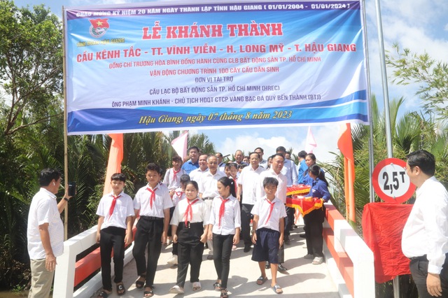 Tỉnh đoàn Hậu Giang khánh thành công trình thanh niên cầu Kênh Tắc  - Ảnh 1.