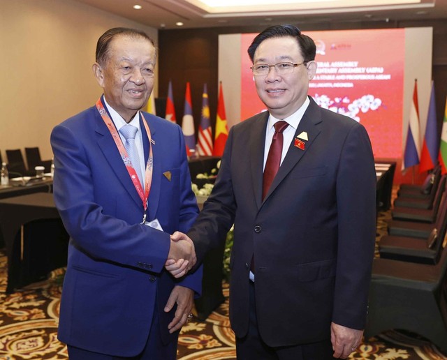 Chủ tịch Quốc hội: Việt Nam-Thái Lan thúc đẩy triển khai sáng kiến 'ba kết nối' - Ảnh 1.