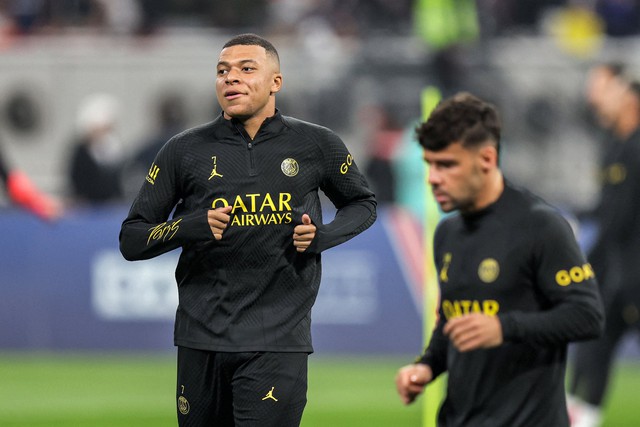 Mbappe có mức giá kỷ lục 250 triệu euro trước khi thị trường chuyển nhượng đóng cửa - Ảnh 2.