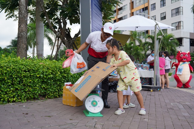 Nam Long Fresh và câu chuyện 'vòng đời mới' của hơn 2 tấn vật liệu - Ảnh 1.