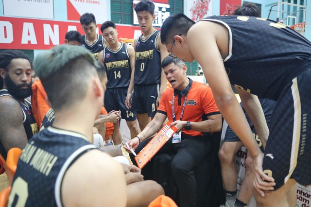CLB Danang Dragons giữ kỷ lục buồn ở giải bóng rổ VBA 2023 - Ảnh 3.