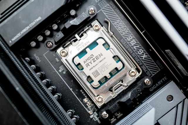 AMD soán ngôi Intel về doanh số CPU chơi game - Ảnh 1.