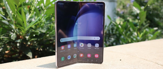 Khám phá sức mạnh smartphone màn hình gập Galaxy Z Fold5 - Ảnh 2.